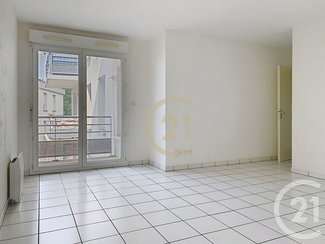 Appartement T3 à vendre - 3 pièces - 63.0 m2 - ST NAZAIRE - 44 - PAYS-DE-LOIRE - Century 21 By Ouest
