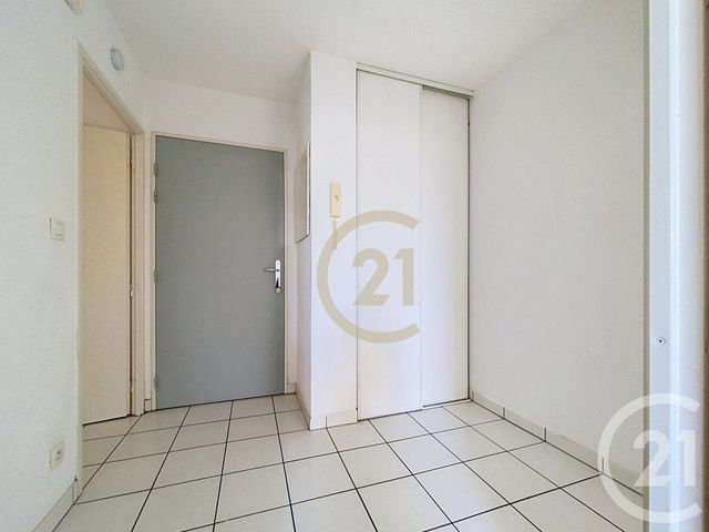 Appartement T3 à vendre - 3 pièces - 63.0 m2 - ST NAZAIRE - 44 - PAYS-DE-LOIRE - Century 21 By Ouest