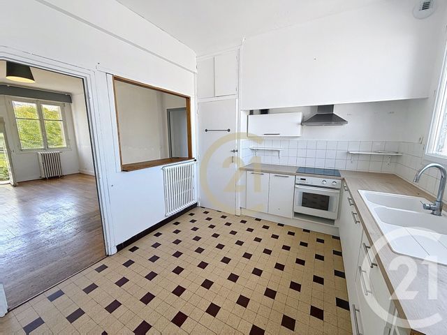 Appartement T4 à louer - 4 pièces - 112.98 m2 - ST NAZAIRE - 44 - PAYS-DE-LOIRE - Century 21 By Ouest