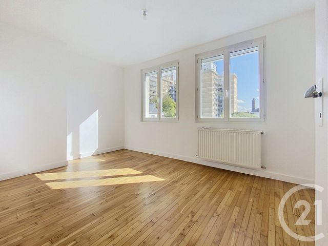 Appartement T2 à louer - 2 pièces - 51.75 m2 - ST NAZAIRE - 44 - PAYS-DE-LOIRE - Century 21 By Ouest
