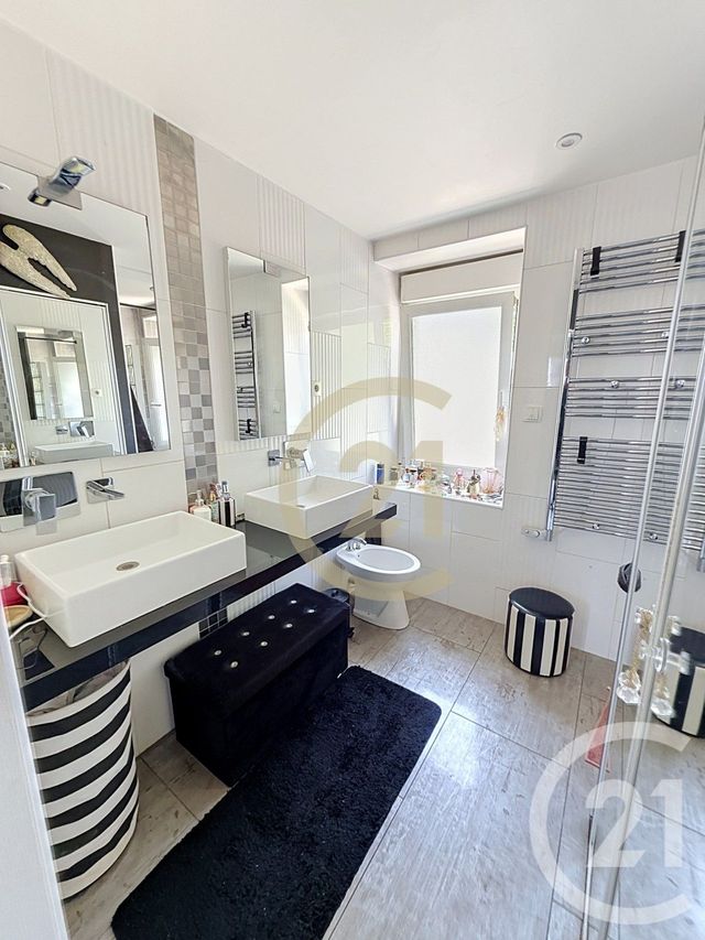 maison à vendre - 7 pièces - 177.0 m2 - MONTOIR DE BRETAGNE - 44 - PAYS-DE-LOIRE - Century 21 By Ouest