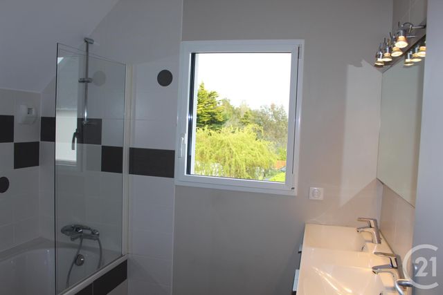 maison à louer - 5 pièces - 170.0 m2 - ST NAZAIRE - 44 - PAYS-DE-LOIRE - Century 21 By Ouest