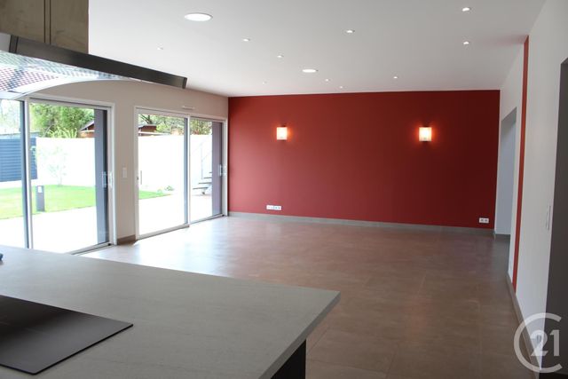 maison à louer - 5 pièces - 170.0 m2 - ST NAZAIRE - 44 - PAYS-DE-LOIRE - Century 21 By Ouest