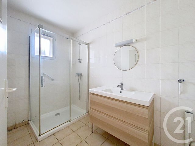 Appartement T3 à louer - 3 pièces - 95.83 m2 - ST NAZAIRE - 44 - PAYS-DE-LOIRE - Century 21 By Ouest