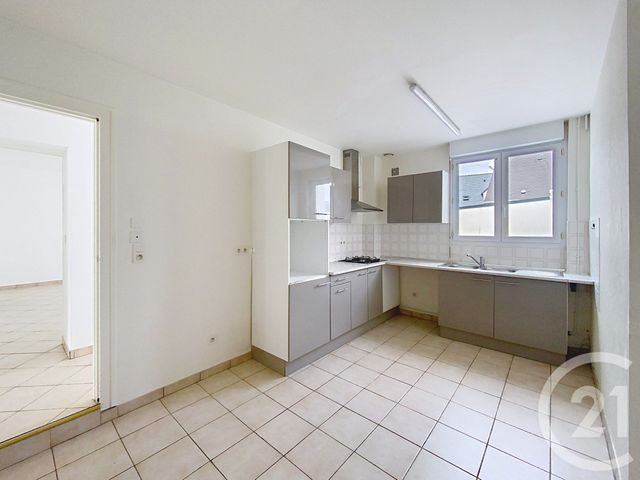 Appartement T3 à louer - 3 pièces - 95.83 m2 - ST NAZAIRE - 44 - PAYS-DE-LOIRE - Century 21 By Ouest