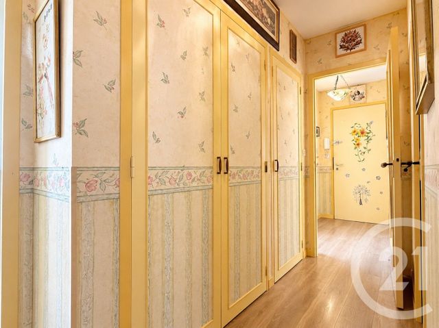 Appartement T3 à vendre - 3 pièces - 82.06 m2 - ST NAZAIRE - 44 - PAYS-DE-LOIRE - Century 21 By Ouest