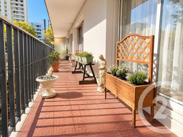 Appartement T3 à vendre - 3 pièces - 82.06 m2 - ST NAZAIRE - 44 - PAYS-DE-LOIRE - Century 21 By Ouest