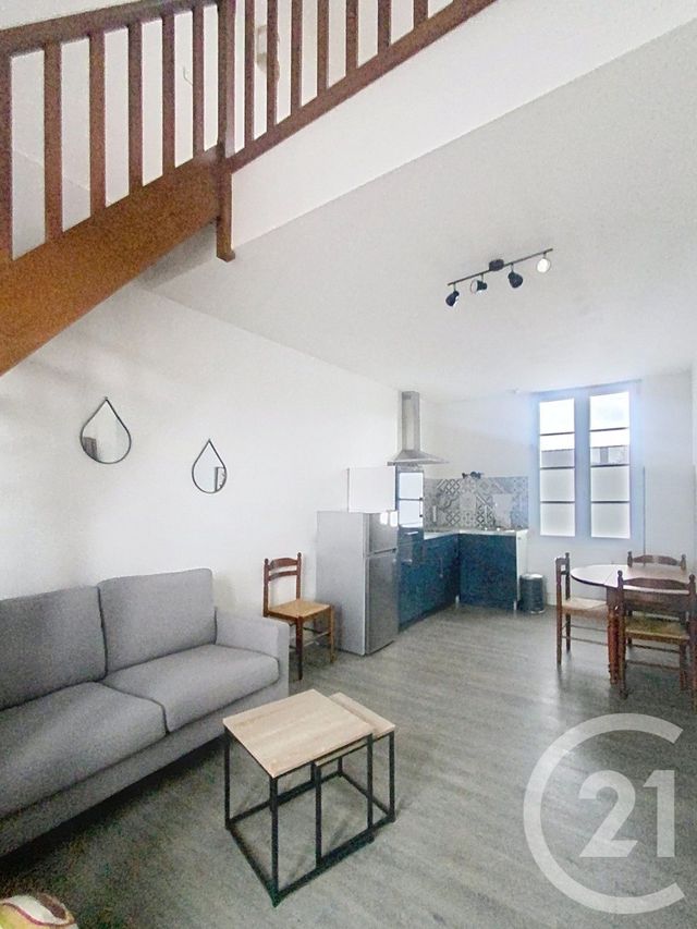 Appartement Duplex à louer - 2 pièces - 38.54 m2 - MONTOIR DE BRETAGNE - 44 - PAYS-DE-LOIRE - Century 21 By Ouest