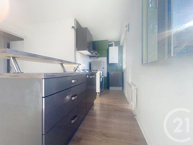 Appartement T2 à louer - 2 pièces - 44.09 m2 - ST NAZAIRE - 44 - PAYS-DE-LOIRE - Century 21 By Ouest