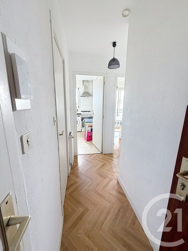 Appartement Studio à vendre - 1 pièce - 31.33 m2 - ST NAZAIRE - 44 - PAYS-DE-LOIRE - Century 21 By Ouest