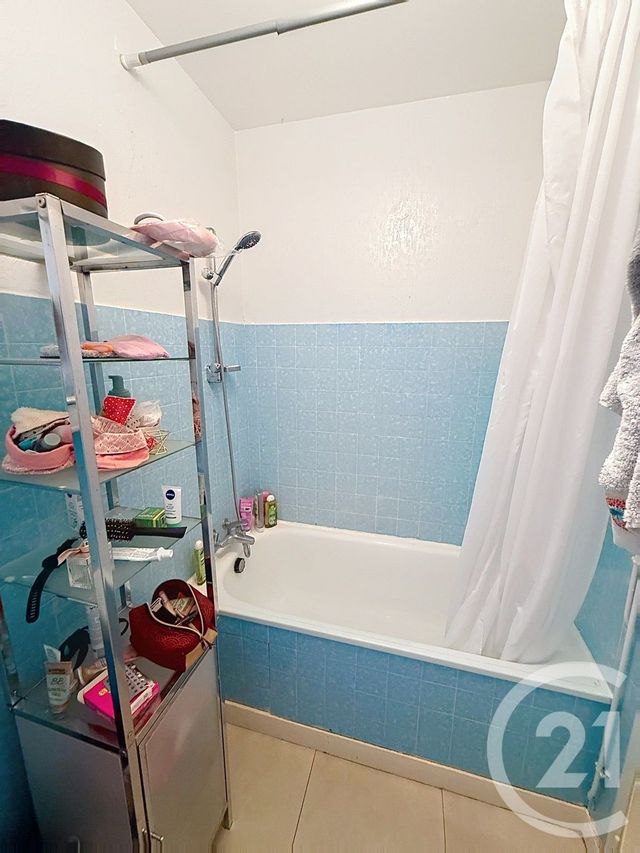 Appartement Studio à vendre - 1 pièce - 31.33 m2 - ST NAZAIRE - 44 - PAYS-DE-LOIRE - Century 21 By Ouest