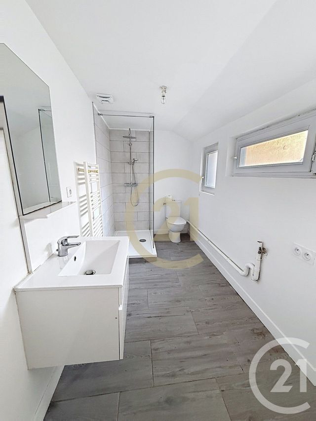Appartement F2 à louer - 2 pièces - 39.41 m2 - ST NAZAIRE - 44 - PAYS-DE-LOIRE - Century 21 By Ouest