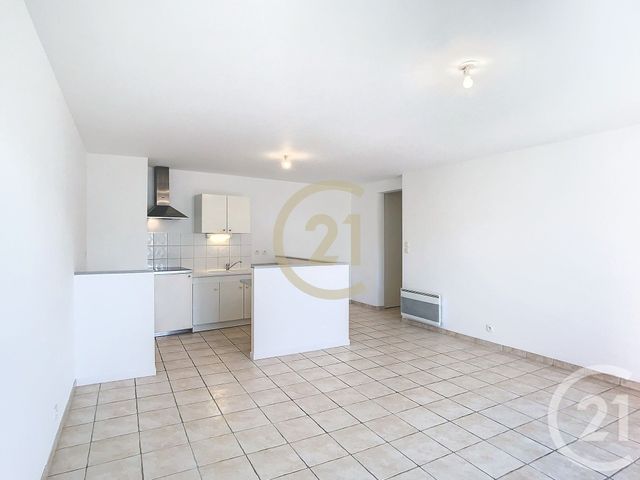 Appartement F3 à louer - 3 pièces - 60.0 m2 - ST NAZAIRE - 44 - PAYS-DE-LOIRE - Century 21 By Ouest