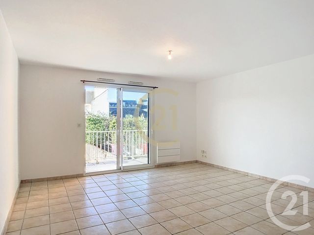 Appartement F3 à louer - 3 pièces - 60.0 m2 - ST NAZAIRE - 44 - PAYS-DE-LOIRE - Century 21 By Ouest