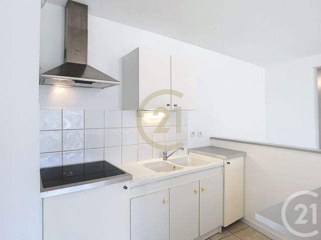Appartement F3 à louer - 3 pièces - 60.0 m2 - ST NAZAIRE - 44 - PAYS-DE-LOIRE - Century 21 By Ouest