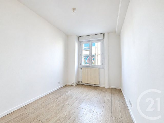 Appartement T3 à vendre - 3 pièces - 59.65 m2 - ST NAZAIRE - 44 - PAYS-DE-LOIRE - Century 21 By Ouest