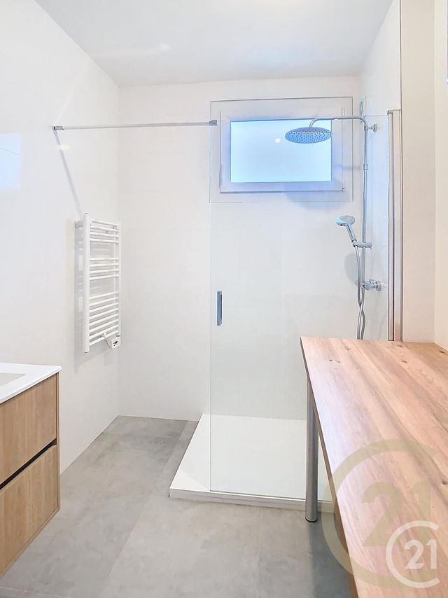 Appartement T5 à louer - 5 pièces - 83.43 m2 - ST NAZAIRE - 44 - PAYS-DE-LOIRE - Century 21 By Ouest