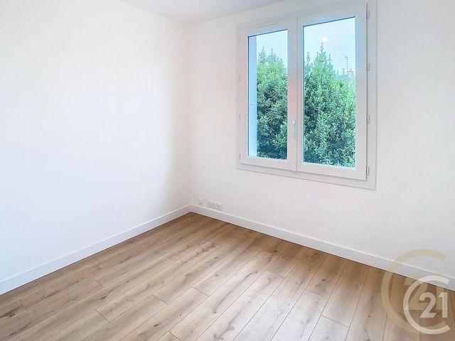 Appartement T5 à louer - 5 pièces - 83.43 m2 - ST NAZAIRE - 44 - PAYS-DE-LOIRE - Century 21 By Ouest