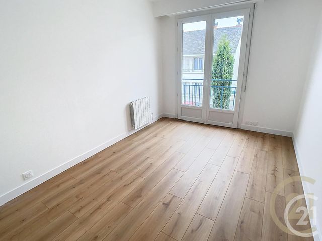Appartement T5 à louer - 5 pièces - 83.43 m2 - ST NAZAIRE - 44 - PAYS-DE-LOIRE - Century 21 By Ouest