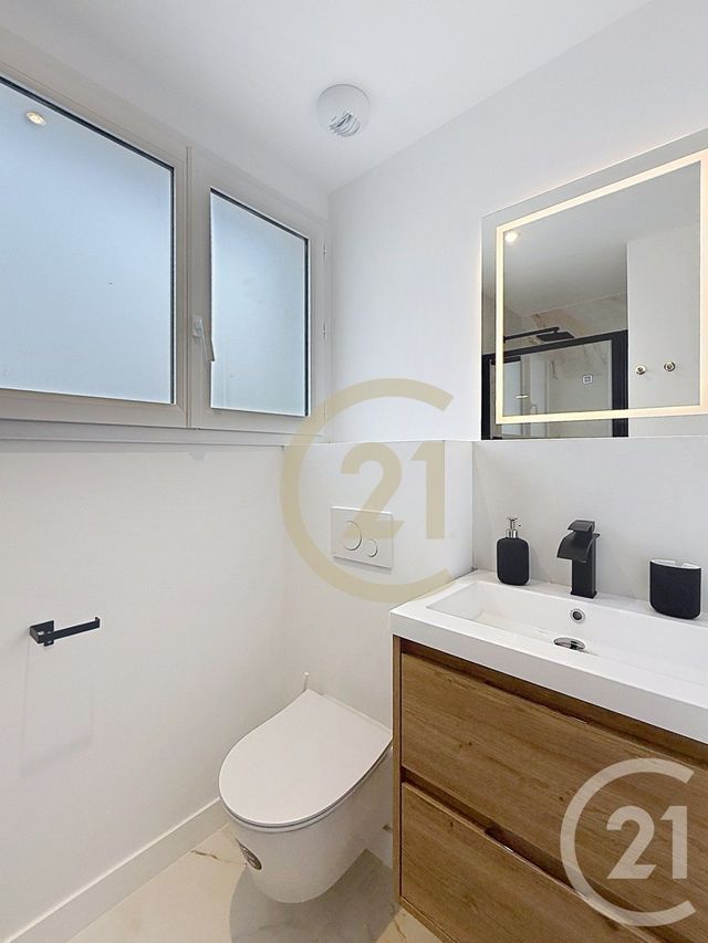 Appartement Studio à louer - 1 pièce - 18.8 m2 - ST NAZAIRE - 44 - PAYS-DE-LOIRE - Century 21 By Ouest