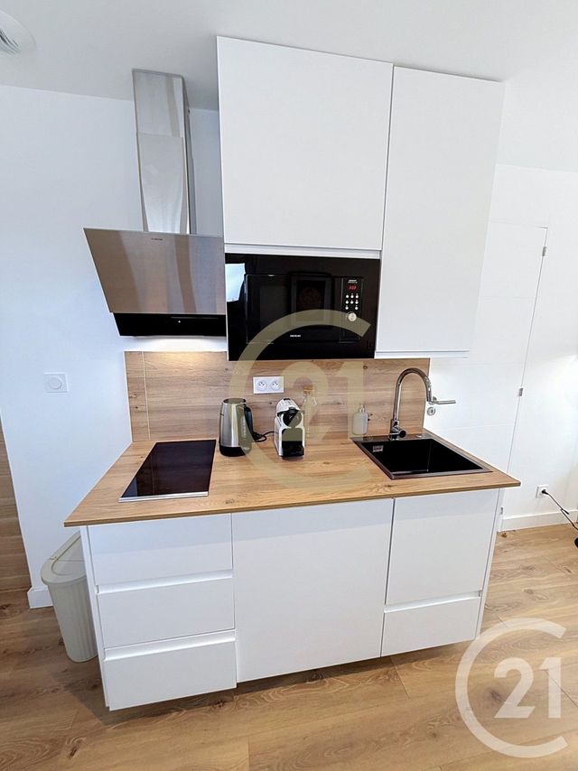 Appartement Studio à louer - 1 pièce - 15.5 m2 - ST NAZAIRE - 44 - PAYS-DE-LOIRE - Century 21 By Ouest