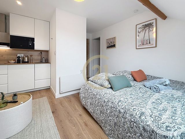 Appartement T2 à louer - 2 pièces - 18.65 m2 - ST NAZAIRE - 44 - PAYS-DE-LOIRE - Century 21 By Ouest