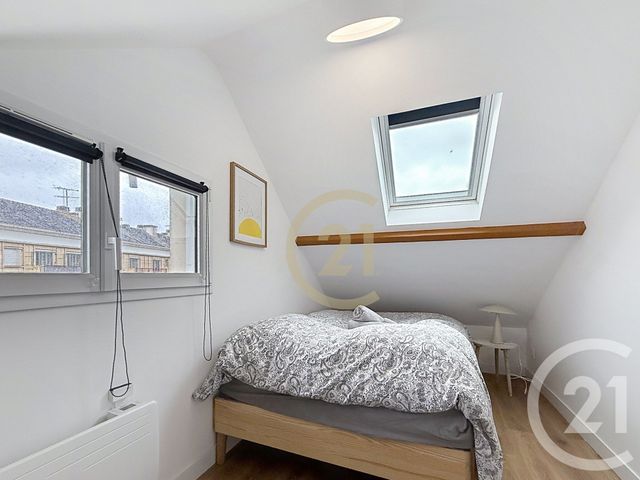Appartement Duplex à louer - 3 pièces - 21.85 m2 - ST NAZAIRE - 44 - PAYS-DE-LOIRE - Century 21 By Ouest
